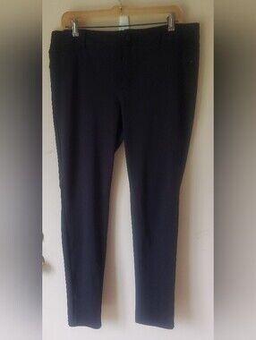 Simply Vera by Vera Wang "Skinny" Mid-rise Long Pants, Black, Size L, NWOT